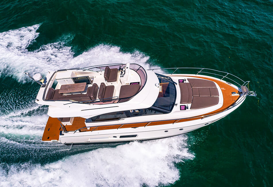 45 Ft Bavaria Luxury Sailing Yacht 