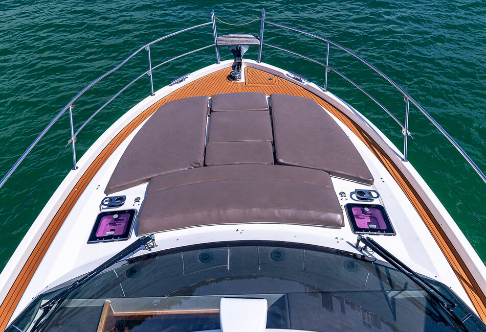 45 Ft Bavaria Luxury Sailing Yacht 