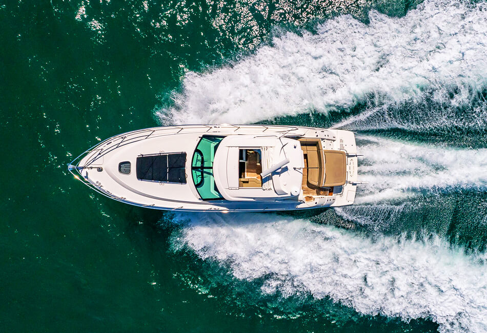 45 Ft Searay Sundancer Luxurious Motor Yacht 